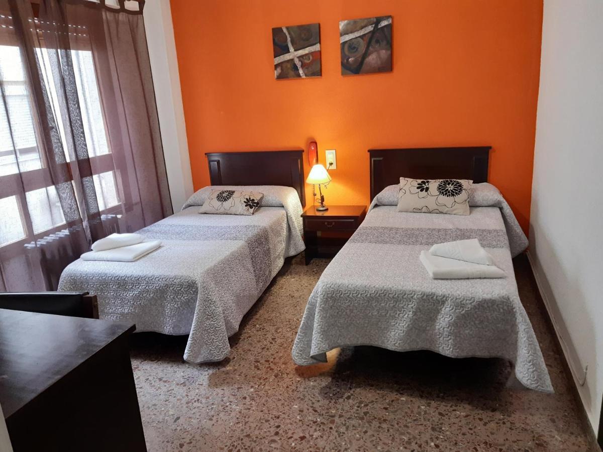 Hotel Azahar Oliva Buitenkant foto