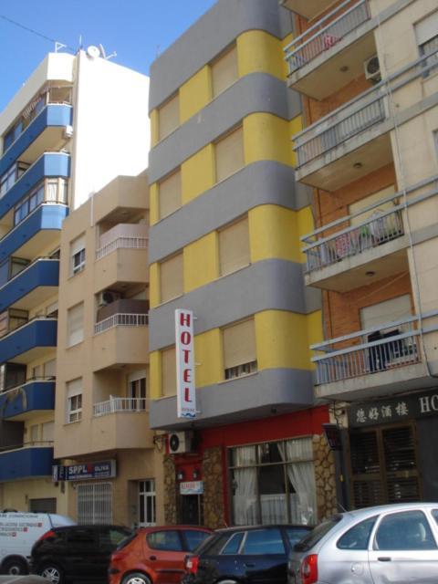 Hotel Azahar Oliva Buitenkant foto